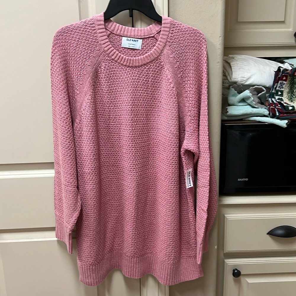 Old Navy sweater